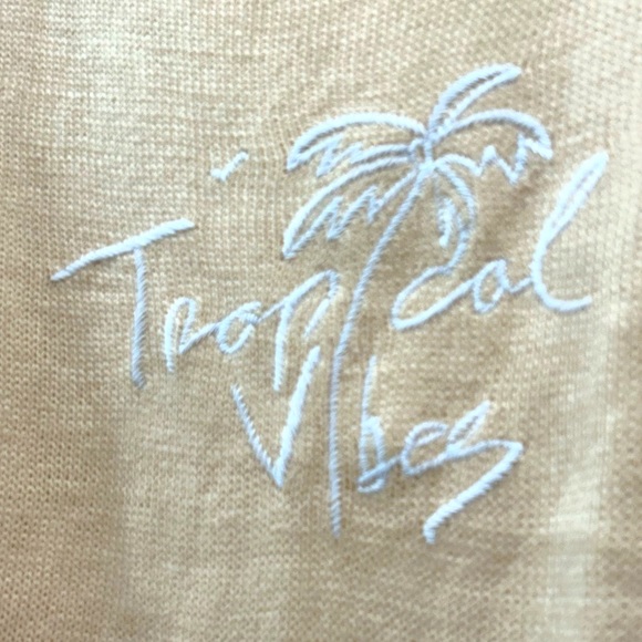 🌴2xHP🌴 Tropical Vibes Sweater - Picture 6 of 10